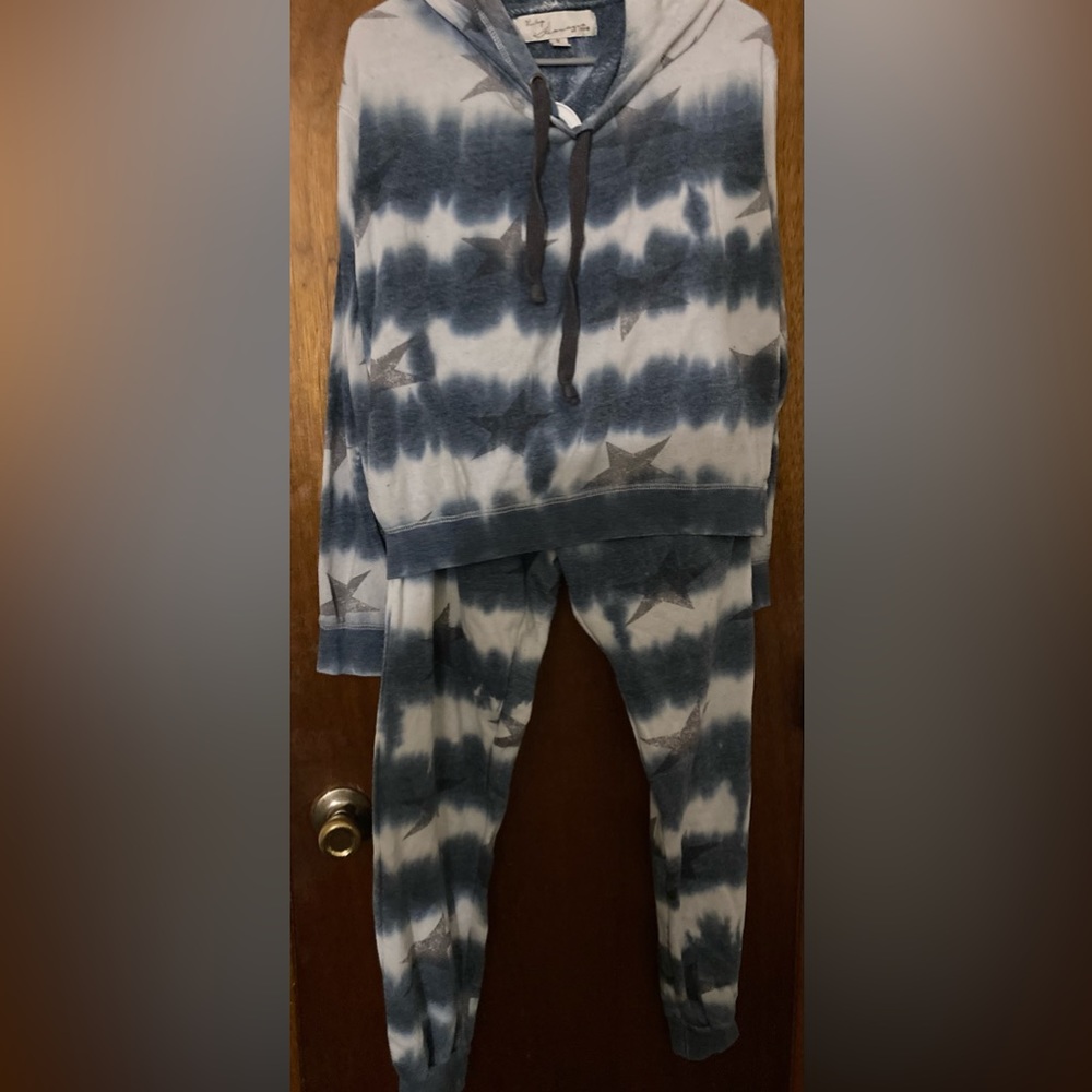 Vintage Havana 2 piece sweatsuit